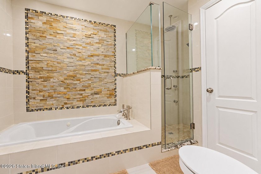 A Private Resort-Inspired Retreat Near the Verrazzano Bridge - photo 50