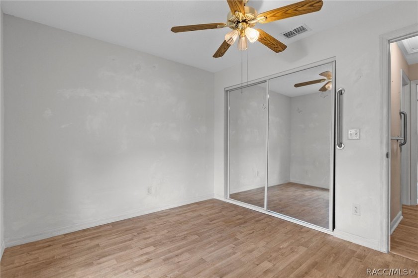 Great 3 Bedroom block home in nice area of Homosassa. Perfect - photo 18