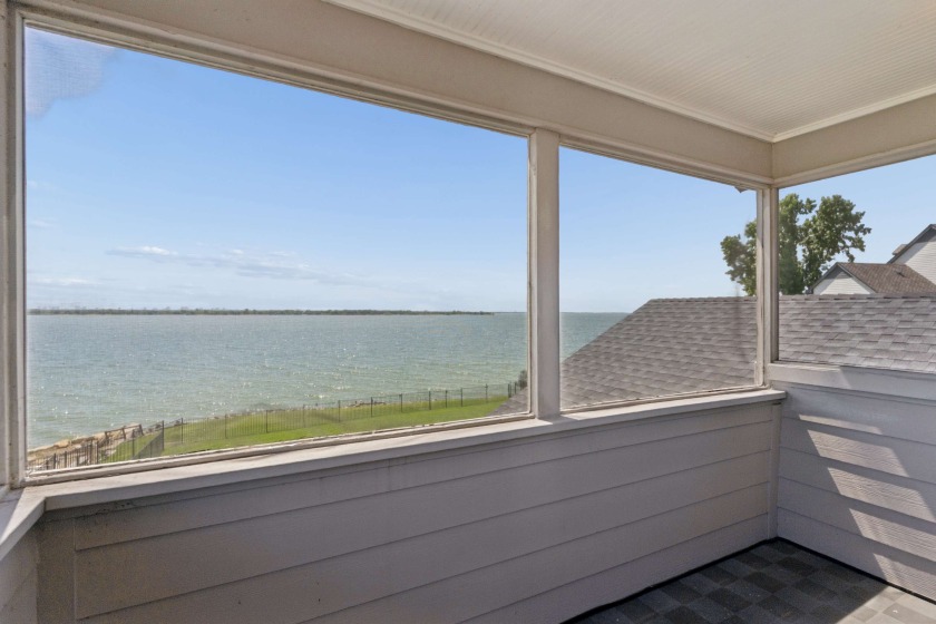 Lake Lewisville Luxury Home in Little Elm, Texas for Sale - photo 25