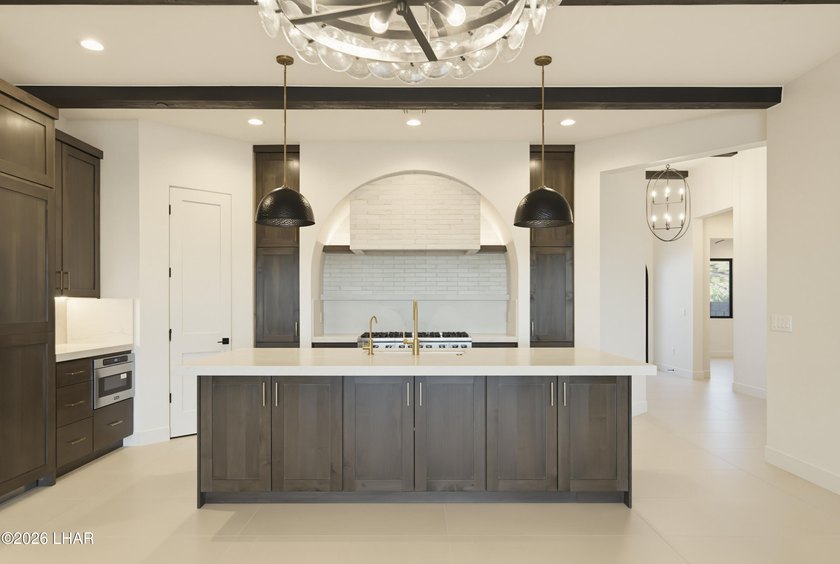 Welcome to 7976 Plaza de Los Pajaros, where luxury meets - photo 2