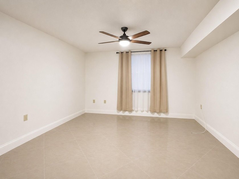 A must-see and exceptional value! Welcome to Whitehall at Lands - photo 7