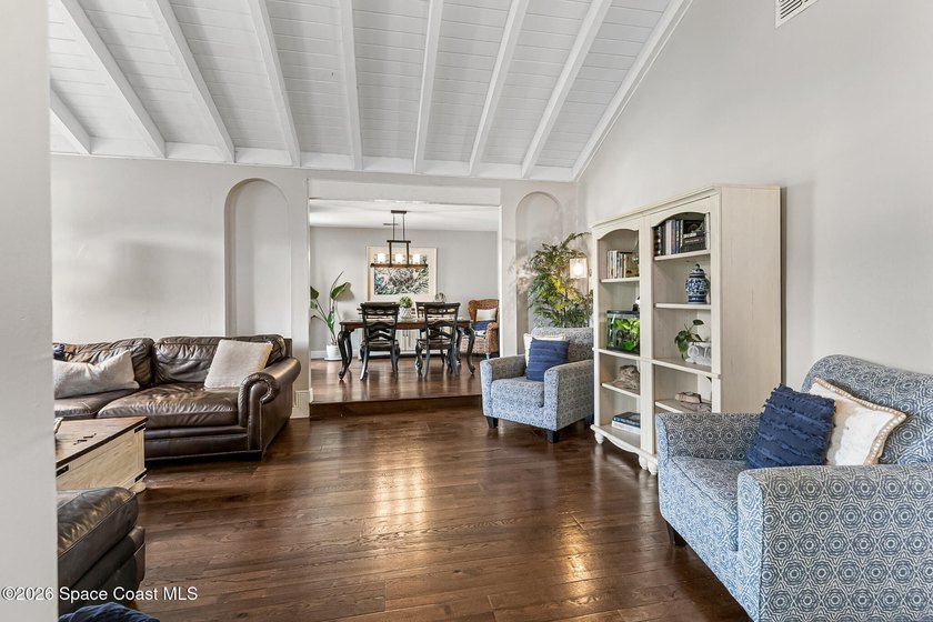 PRICE IMPROVEMENT! Tucked away on a quiet cul-de-sac, peace of - photo 12