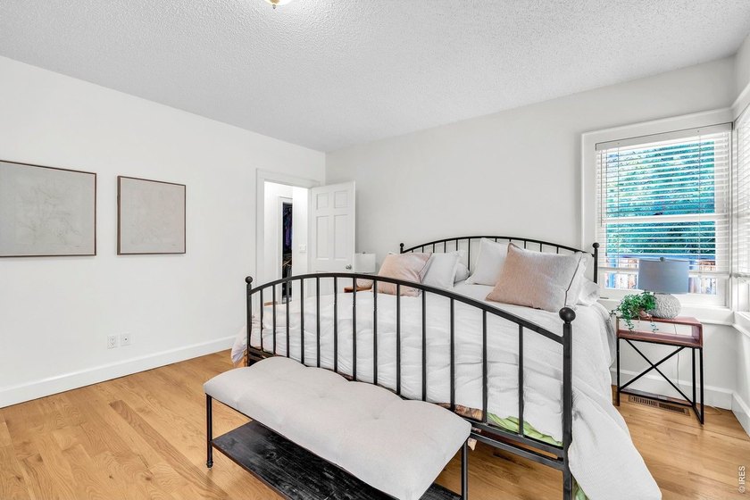 This fabulous Gunbarrel Ranch Home is located in the South - photo 17
