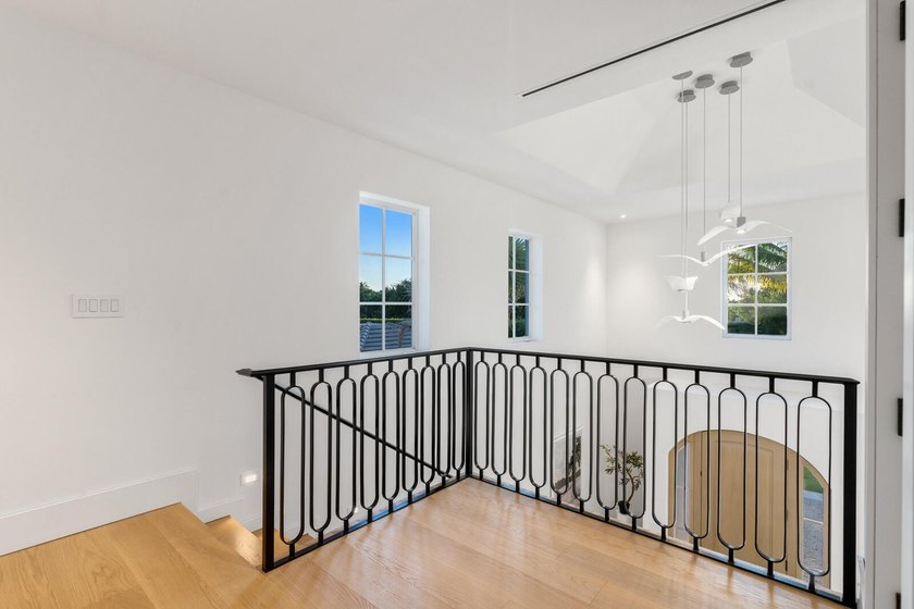 New Construction waterfront sanctuary on Palm Beach's - photo 29