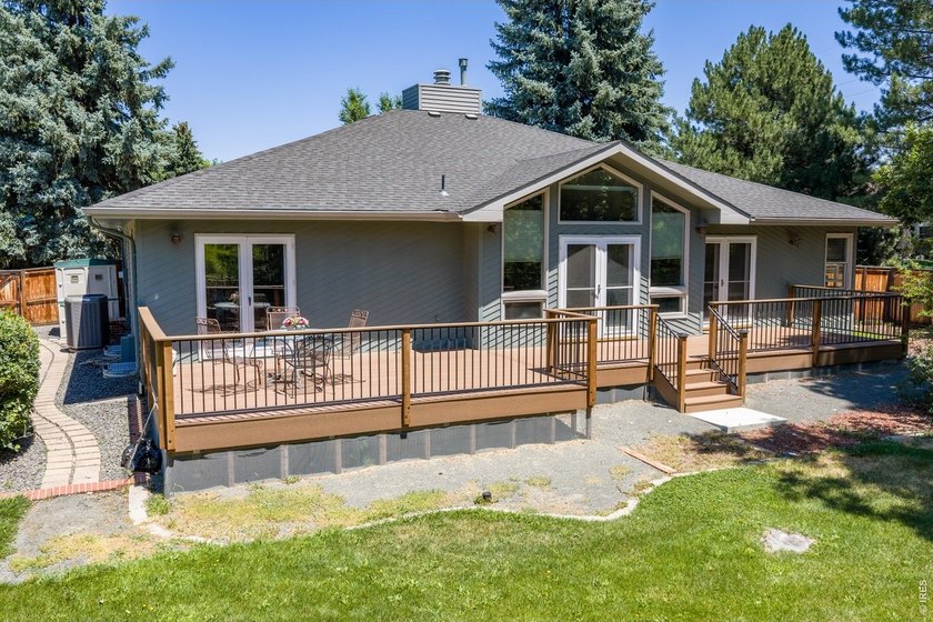 This fabulous Gunbarrel Ranch Home is located in the South - photo 33