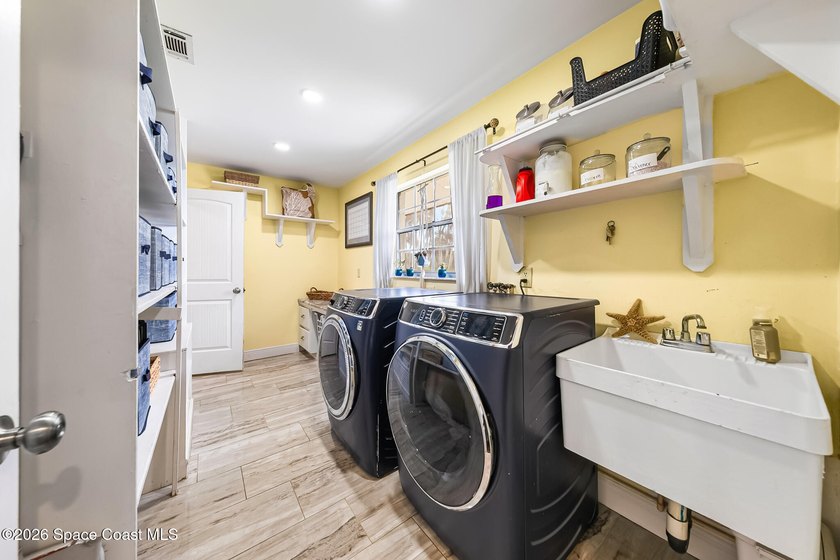 PRICE IMPROVEMENT! Tucked away on a quiet cul-de-sac, peace of - photo 37