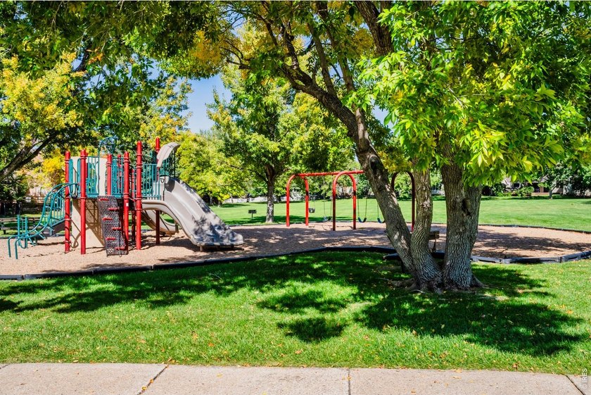 This fabulous Gunbarrel Ranch Home is located in the South - photo 39