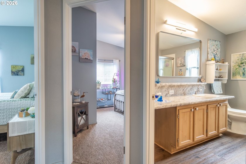 Welcome to this stellar home in the desirable Littlebrook - photo 16