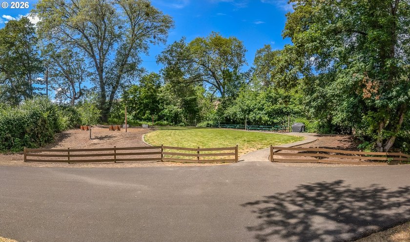 Welcome to this stellar home in the desirable Littlebrook - photo 39
