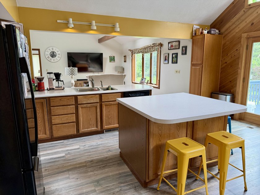 This beautiful property offers over 260 feet on the Thunder Bay - photo 8