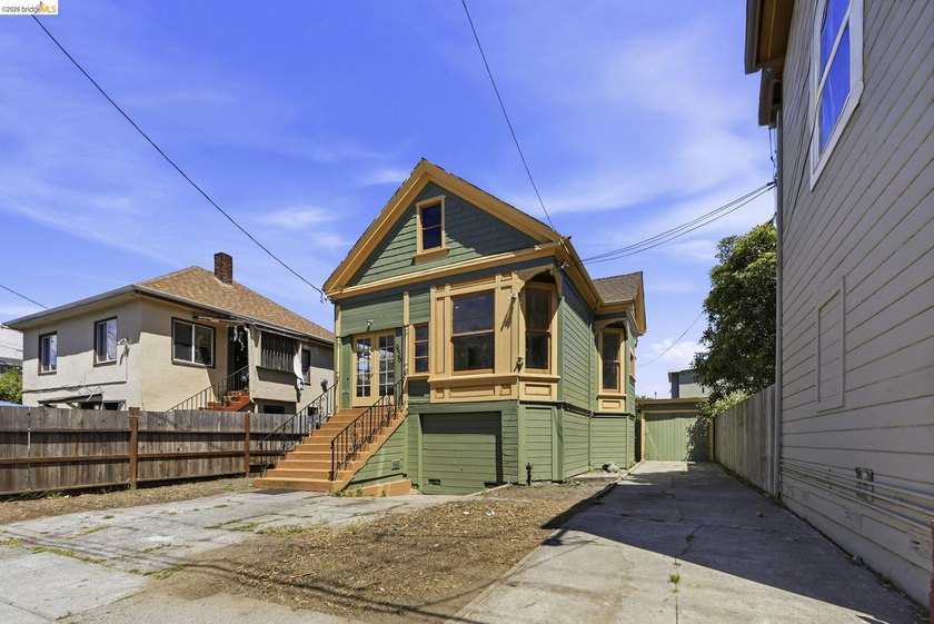 Unlock incredible upside potential at 956 53rd St. This North - photo 3