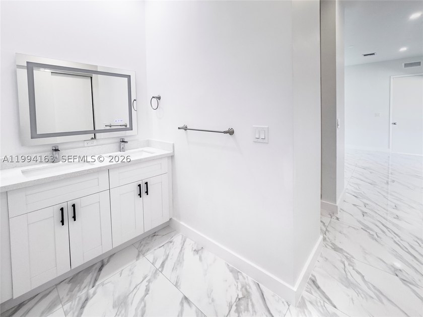 **NEW CONSTRUCTION** Stunning Brand-New 4Bedroom, 3Bathroom Home - photo 35