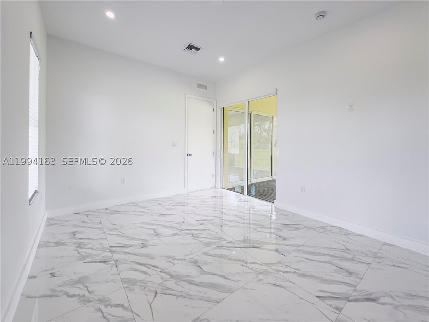 **NEW CONSTRUCTION** Stunning Brand-New 4Bedroom, 3Bathroom Home - photo 45