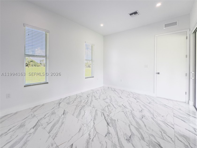 **NEW CONSTRUCTION** Stunning Brand-New 4Bedroom, 3Bathroom Home - photo 46