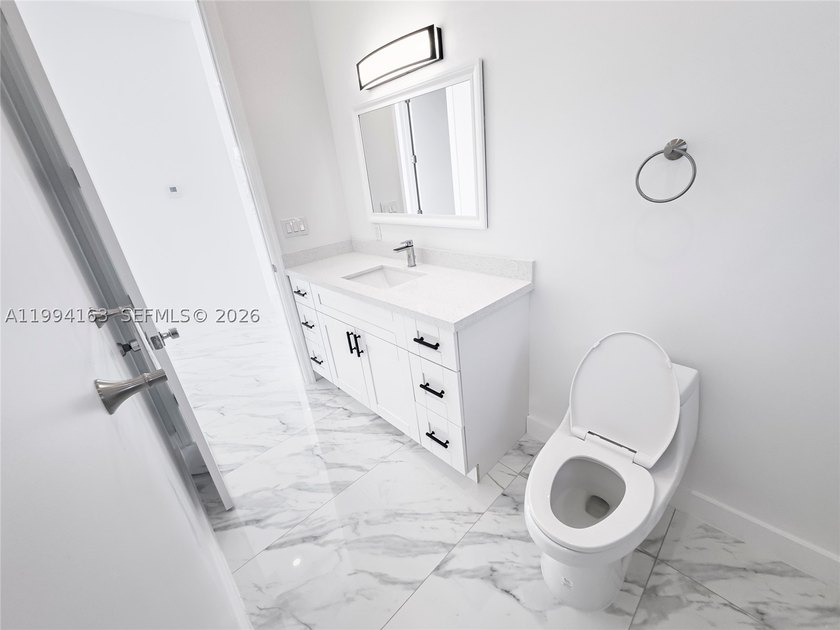 **NEW CONSTRUCTION** Stunning Brand-New 4Bedroom, 3Bathroom Home - photo 59