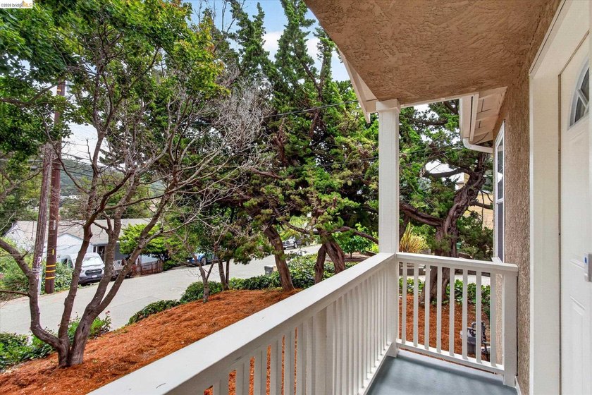 Welcome to 7925 Greenly Drive, a stunning contemporary home - photo 3