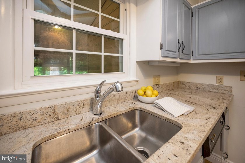 Welcome home to 139 Larkspur Lane, a waterfront retreat on - photo 16