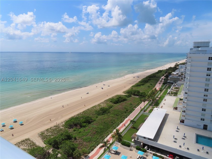 Your beachfront home awaits! This building is full of amenities: - photo 3