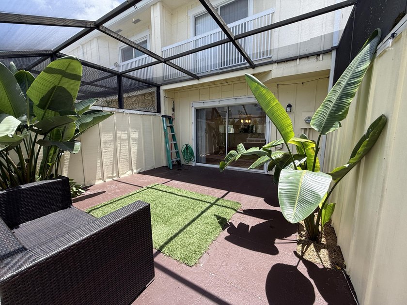 Charming 2BR/2.5BA townhome in the highly sought-after Riverwalk - photo 23