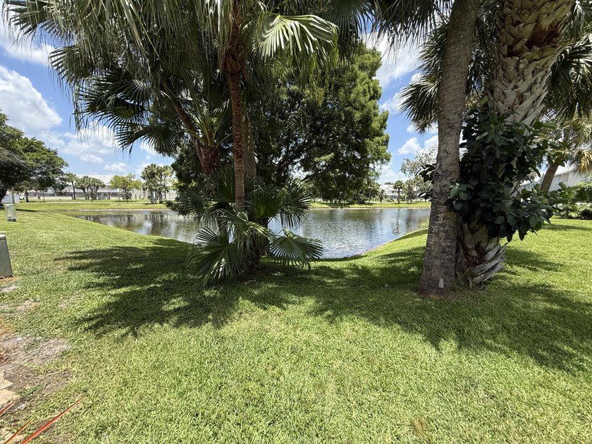 Charming 2BR/2.5BA townhome in the highly sought-after Riverwalk - photo 24
