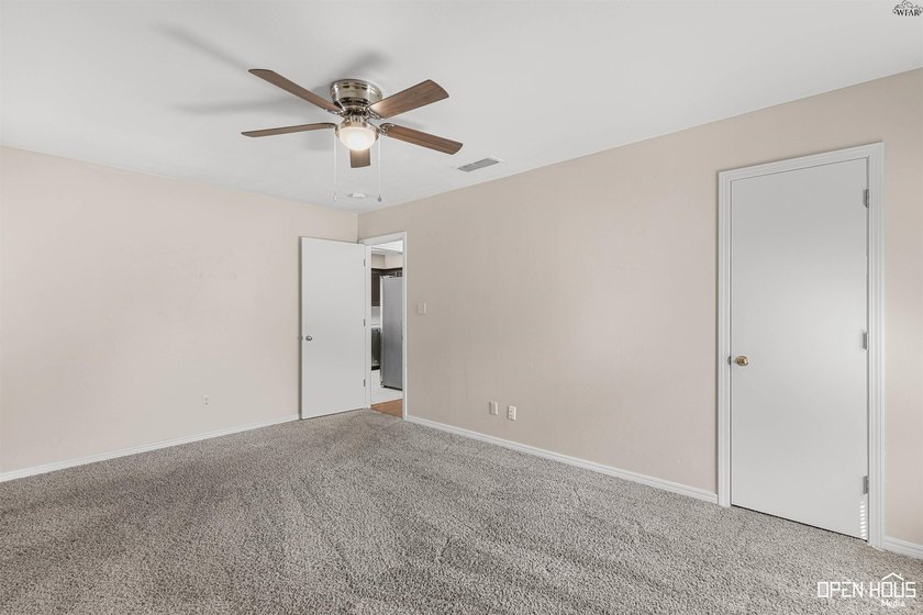 Welcome to this charming 3-bedroom, 2-bath home in the highly - photo 27