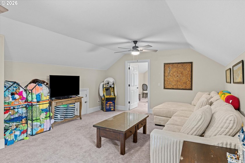 Tucked into Oregon City's Stone Creek Golf Course community - photo 35