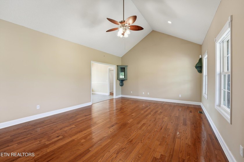 Welcome Covington Place! Conveniently located to Sevierville - photo 14