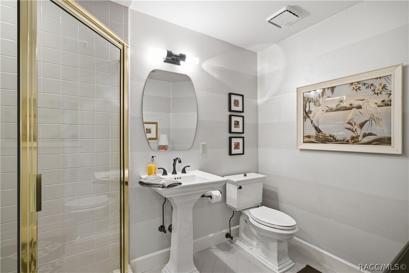Opportunity awaits with the layout of this home. The main living - photo 44
