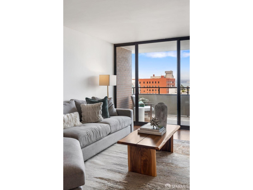 Seldom on the market. A 7th-floor two-bedroom, two-bath at 101 - photo 7