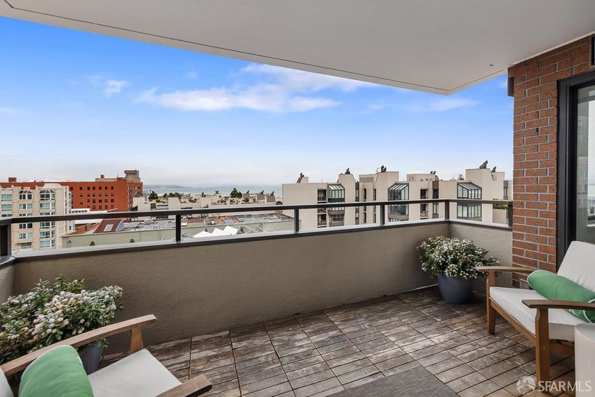 Seldom on the market. A 7th-floor two-bedroom, two-bath at 101 - photo 10