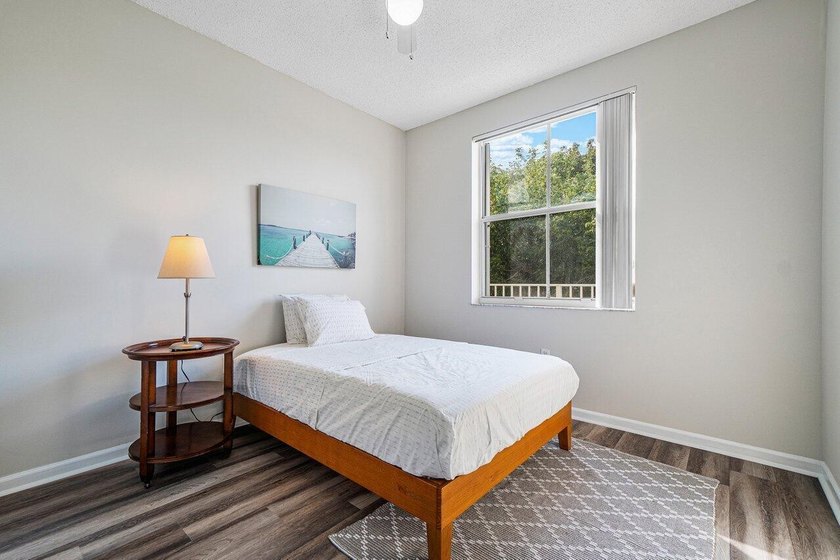 BEST VIEWS IN ARISSA PLACE! 5 MINUTE DRIVE TO THE PB - photo 14
