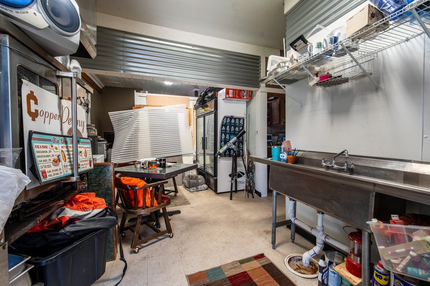Looking for a property with endless possibilities? This - photo 5
