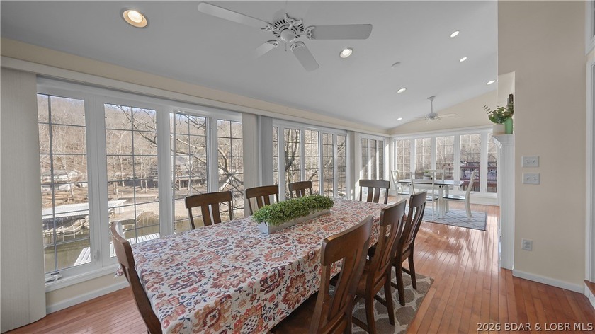 This fully furnished lakefront home is perfect for full-time - photo 18