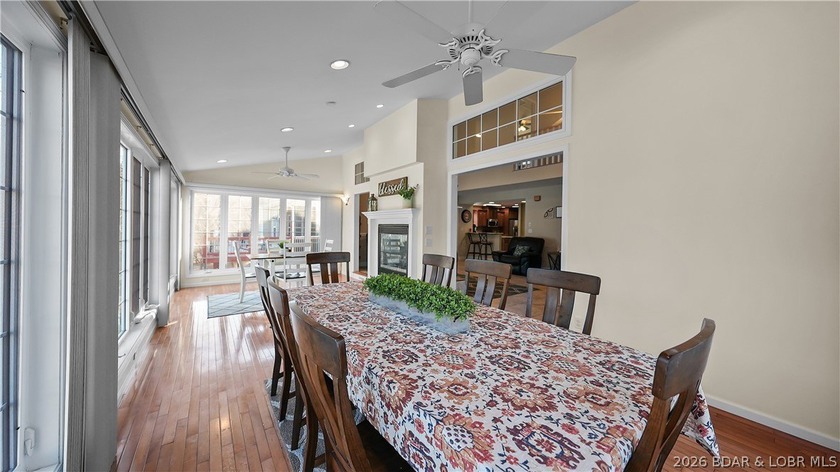 This fully furnished lakefront home is perfect for full-time - photo 19