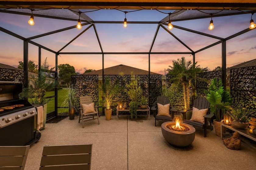 Welcome home to this immaculately maintained 2017-built - photo 3