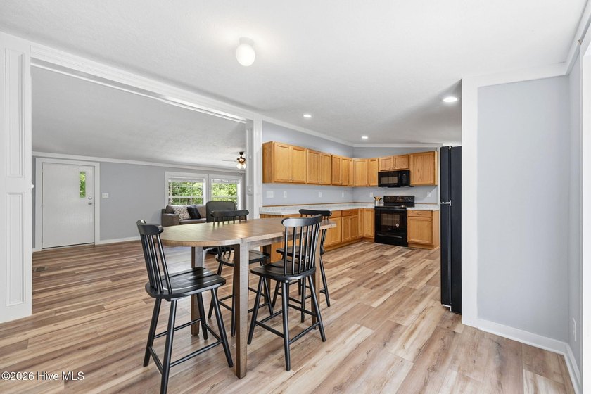Better than new Modern Oasis on 1+ Acre in Hampstead &amp; No HOA in - photo 14