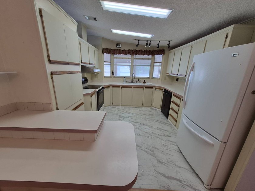 RIVERVIEW FLORIDA!! HACIENDA HEIGHTS!! ...one of the most - photo 16