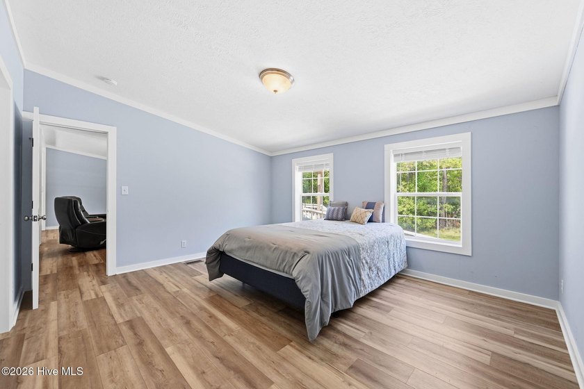 Better than new Modern Oasis on 1+ Acre in Hampstead &amp; No HOA in - photo 25