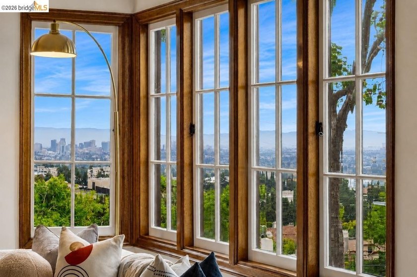 Sweeping views of the San Francisco Bay, the Campanile, and - photo 10
