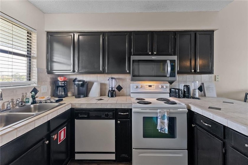 Welcome to the beautiful Lani Kai Complex in Gulf Shores - photo 10
