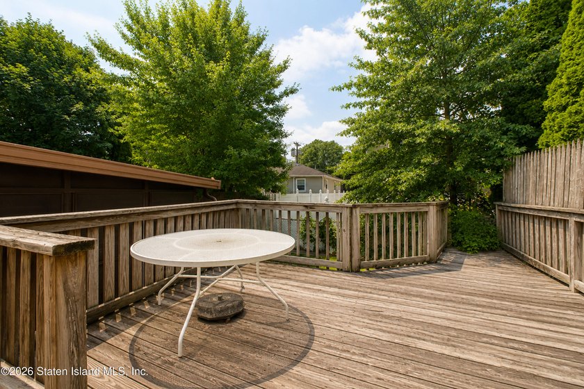 Welcome to 14 Martin Avenue! This spacious detached two-family - photo 11