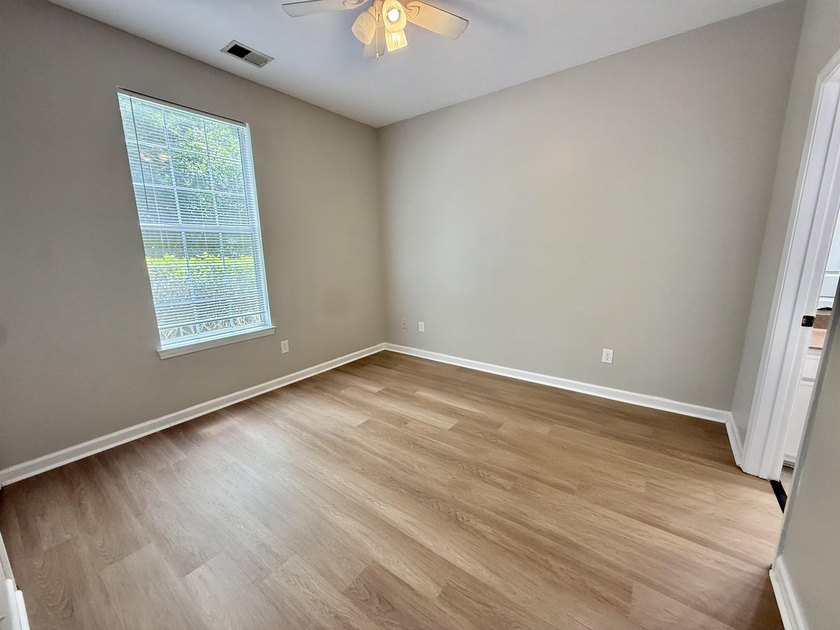 Don't miss this fantastic opportunity to own a freshly painted - photo 15