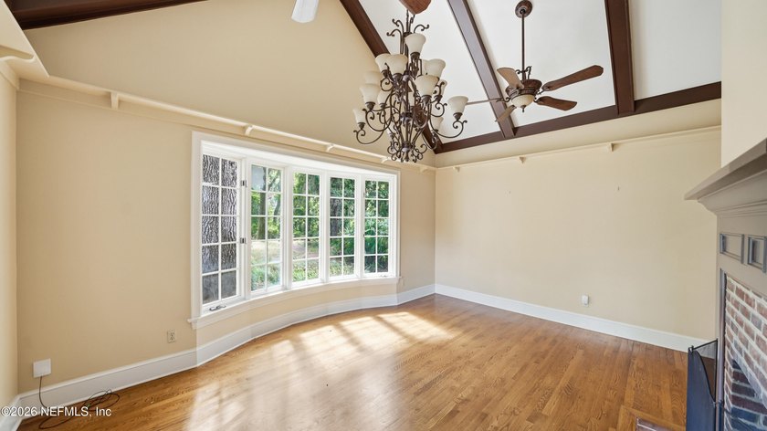 Tucked away on over 2 private acres in the heart of Mandarin - photo 33