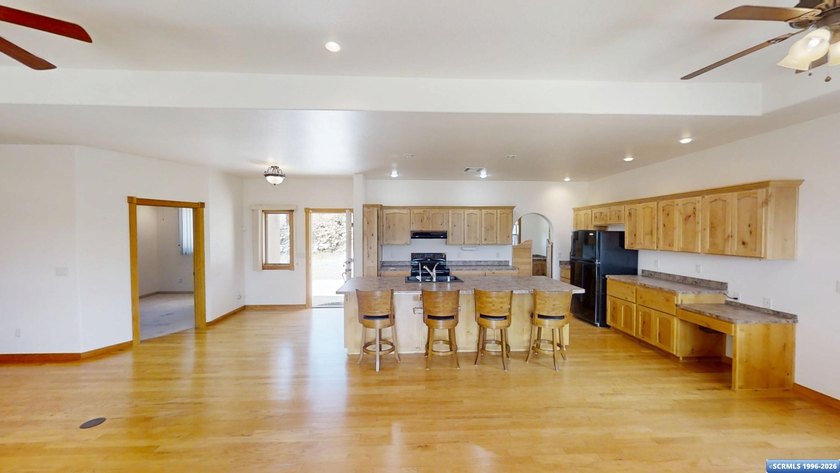 Charming Southwestern-style 3BD/2BA home off N Swan, surrounded - photo 2