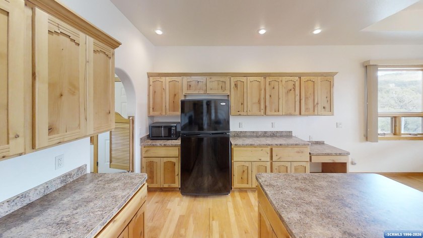 Charming Southwestern-style 3BD/2BA home off N Swan, surrounded - photo 5