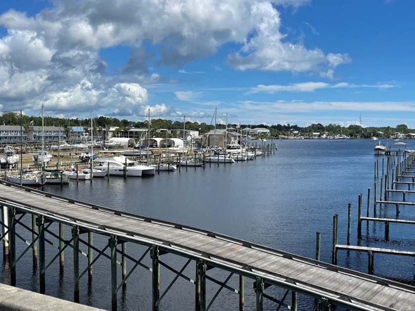 Nice lot ready to build your primary home, or a vacation rental - photo 11