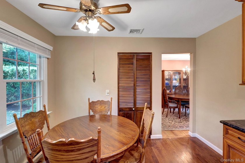Welcome to this beautifully maintained cedar and brick-sided - photo 14