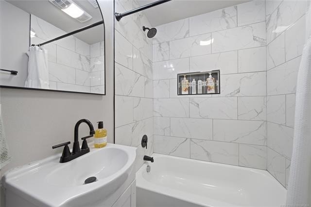 Discover a premier turnkey investment property or chic modern - photo 25
