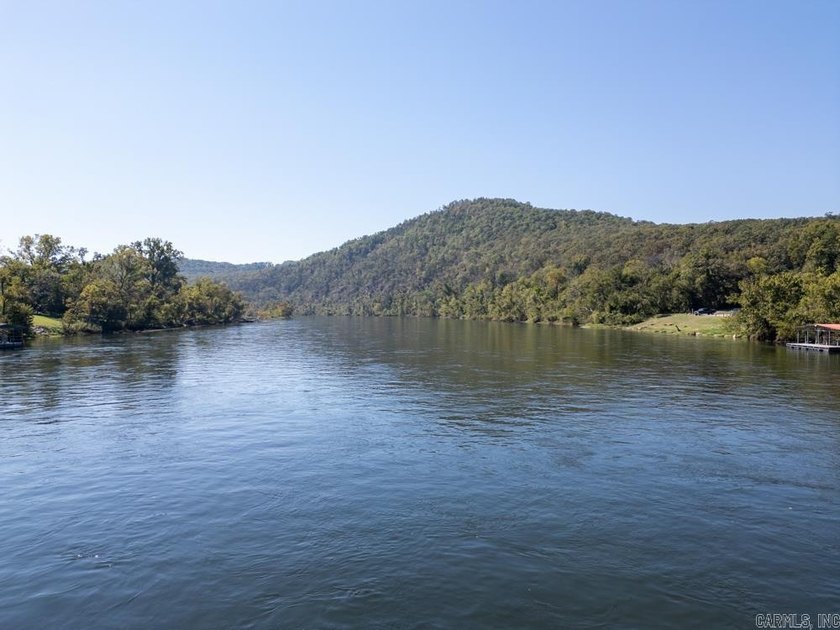 3.9 Acres Overlooking the White River - Mountain Home, AR This 3 - photo 38