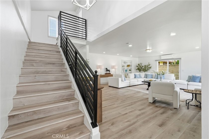 9051 Glenridge Ave - photo 7
